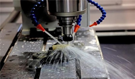 Отполированные подвергая механической обработке части CNC филируя для малого объема прототипов