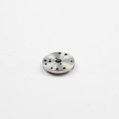 Затвердейте подгонянное обслуживание CNC алюминиевых частей CNC прочное алюминиевое филируя